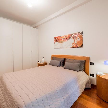 Suite Amendola-Luxury Apartment Bari Esterno foto